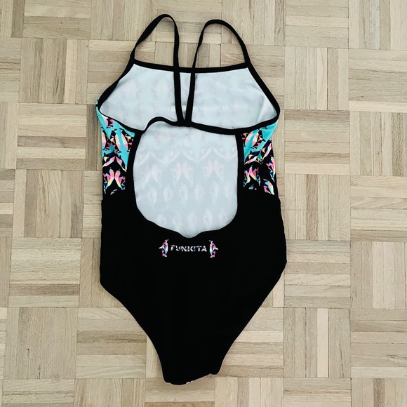 Funkita - Penguin Print, Ladies Single Strap Suit, US Size 34, Used 1 to 2 times - Picture 3 of 4